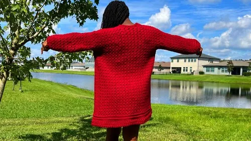 Block stitch cardigan pattern for a fall wardrobe