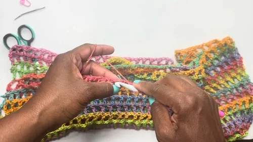 Crochet durag head wrap with mesh ties — photo 5
