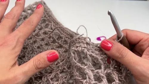 Crochet market bag pattern with mesh body and sturdy handles — photo 5