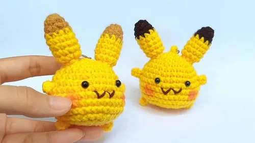 Crochet Pikachu keychain amigurumi pattern — photo 2