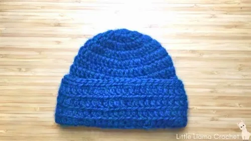 Easy crochet baby hat with ear flaps pattern