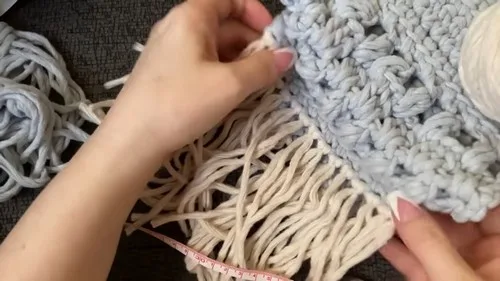 Linked double crochet scarf with puff stitch texture — photo 2
