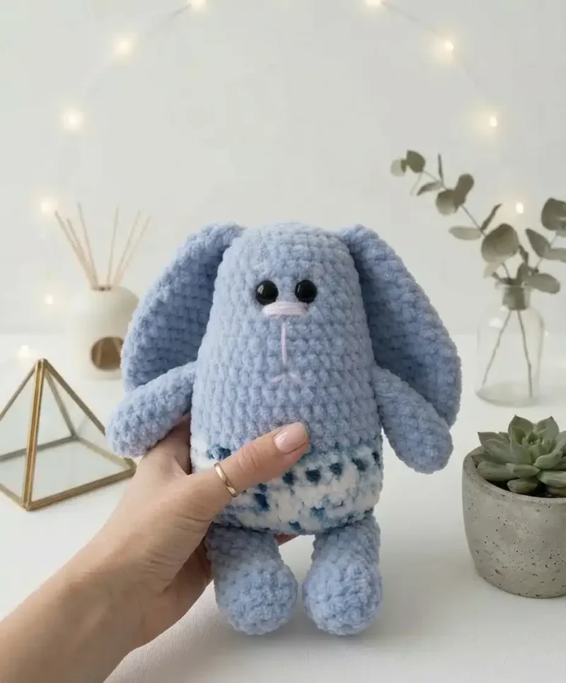 Plush bunny amigurumi: a soft mini-pillow crochet friend — photo 2