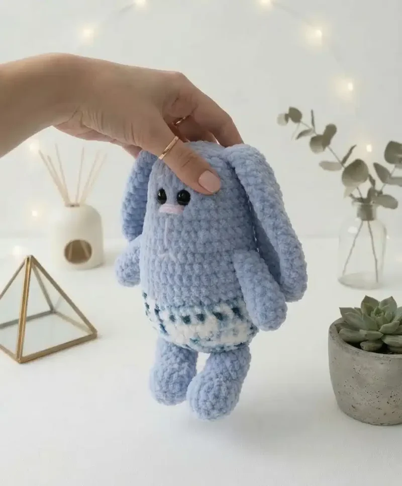 Plush bunny amigurumi: a soft mini-pillow crochet friend — photo 3