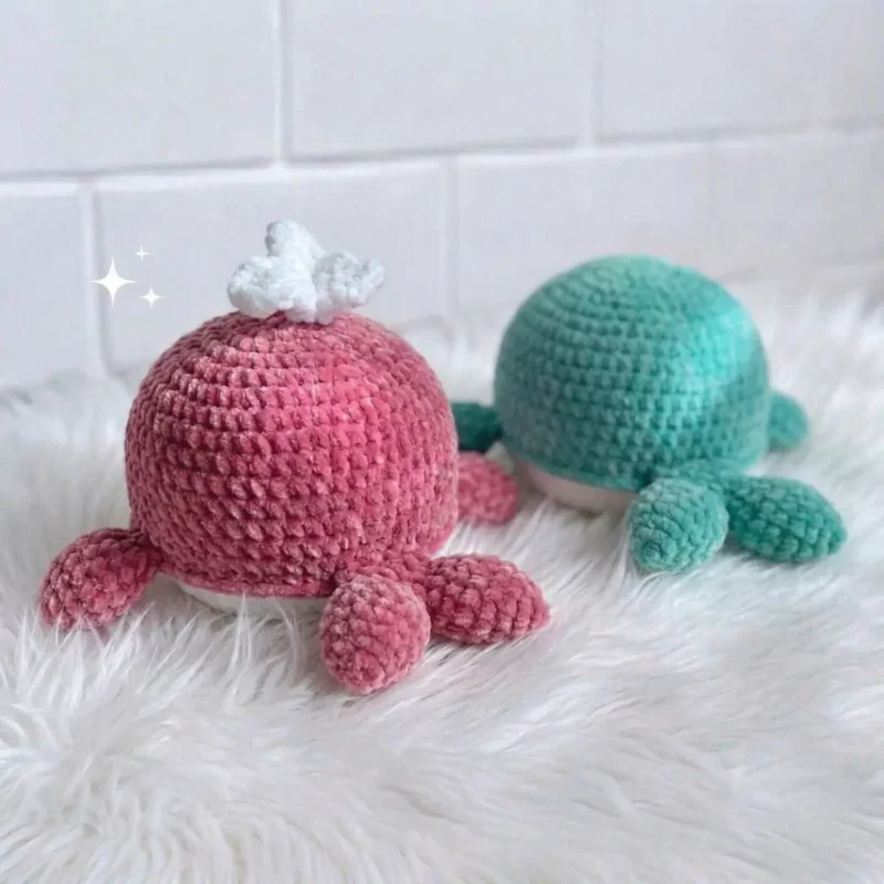Plush whale amigurumi pattern for a soft baby gift — photo 3