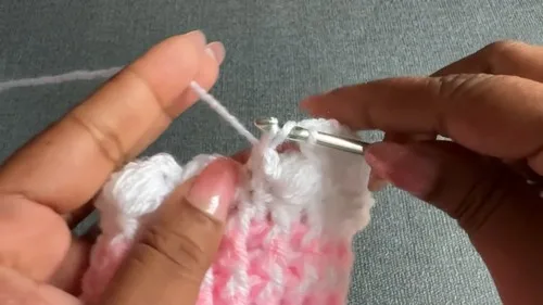 Ribbed-brim baby hat pattern for every size — photo 4