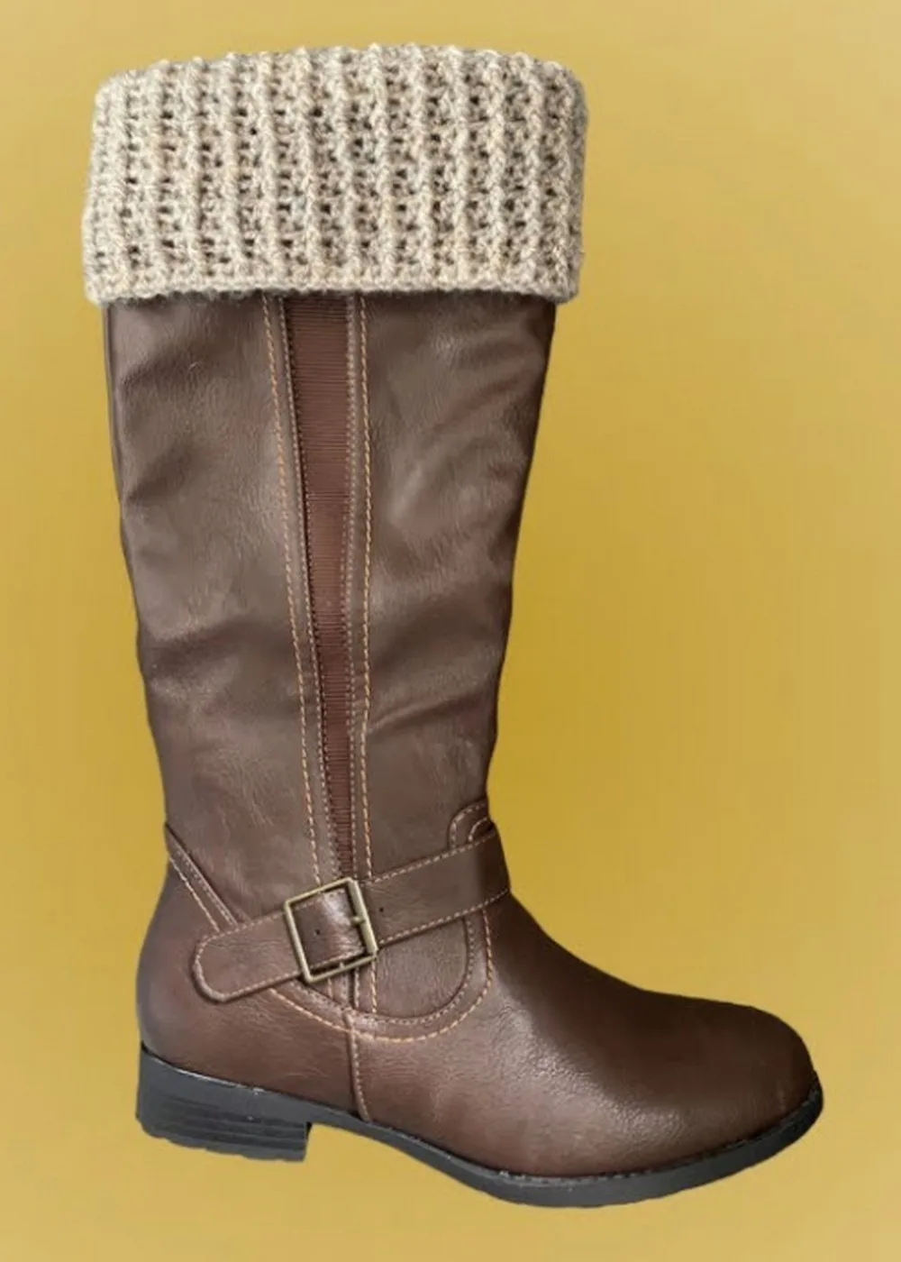 Ribbed crochet boot cuffs in three rounds