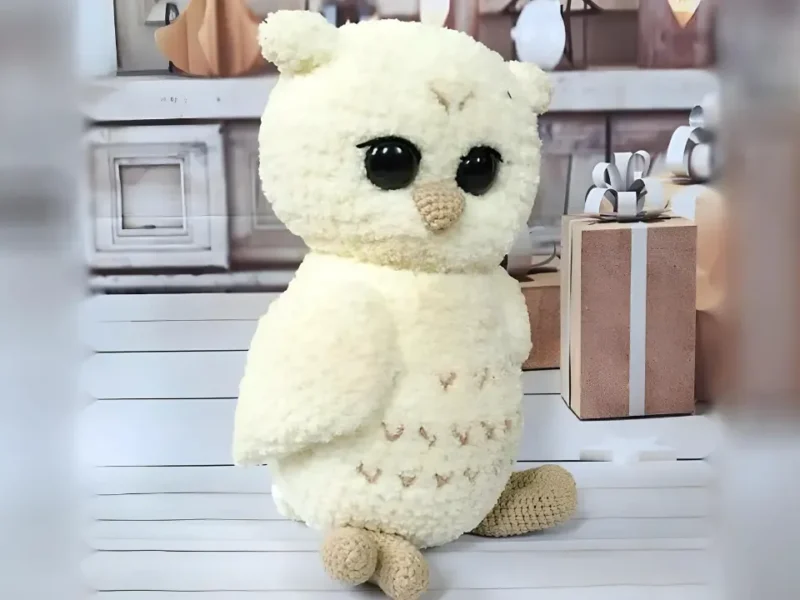 Soft Plush Owl Amigurumi Head and Beak Pattern