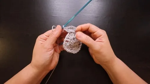 Alternative granny square pattern for home decor crochet — photo 6