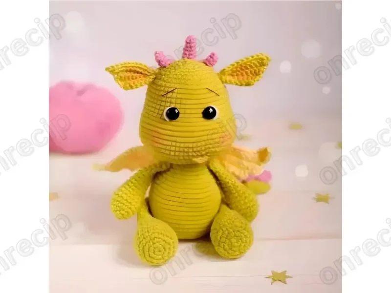 Amigurumi dragon crochet pattern in four main parts