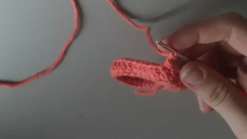 Bobble stitch headband crochet pattern worked in the round — photo 4