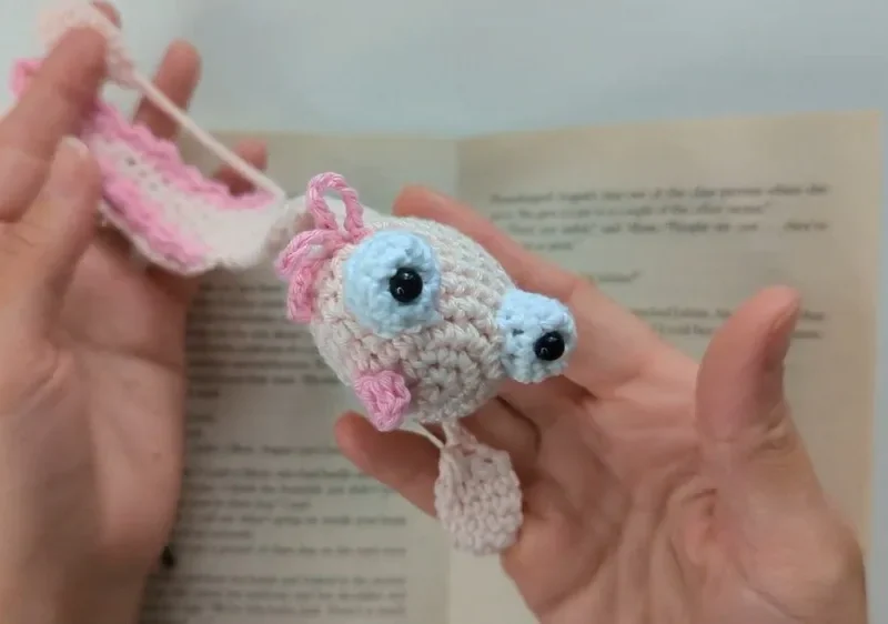 Crochet axolotl bookmark pattern with simple amigurumi shaping