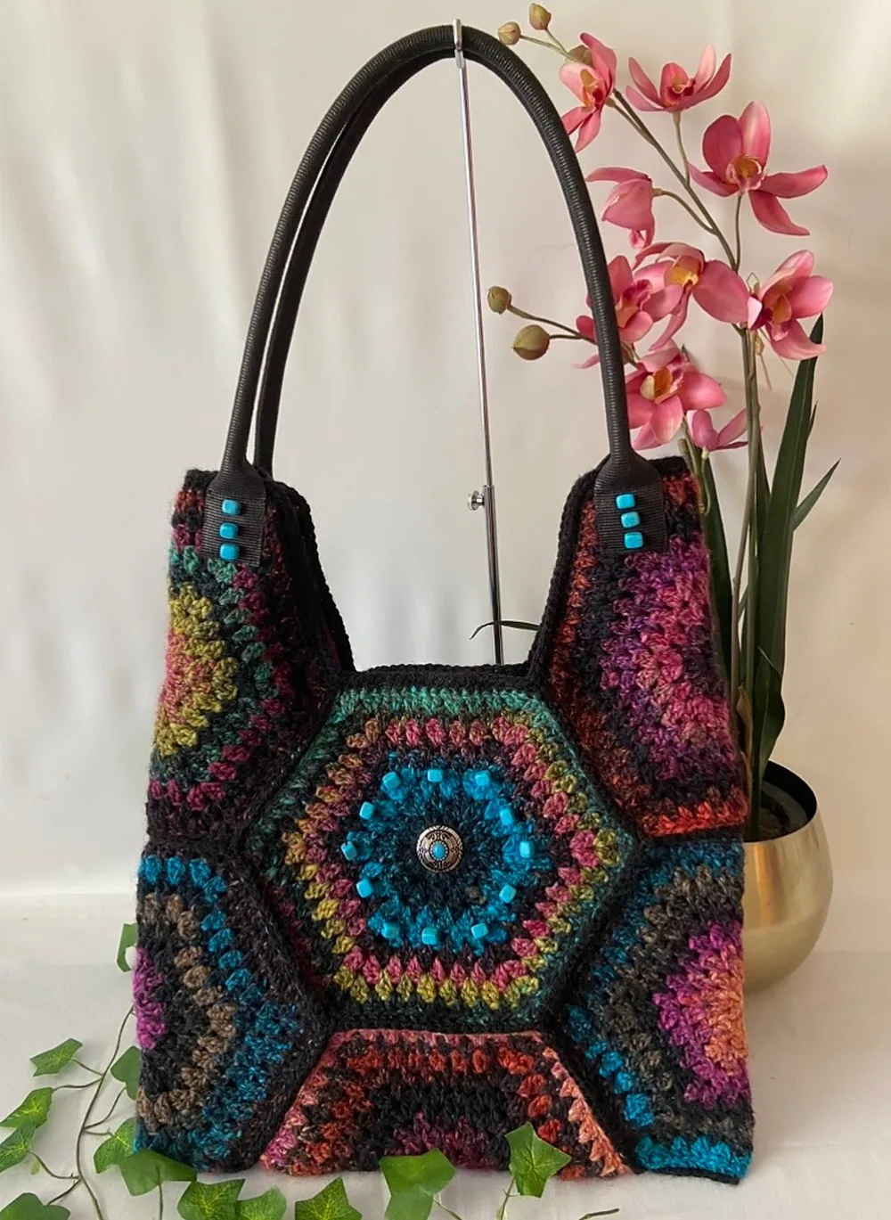 Crochet hexagon patchwork bag with handles