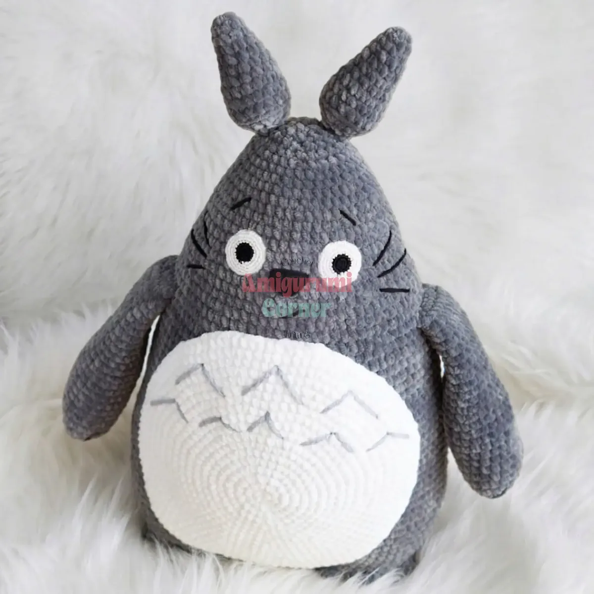 Crochet a 45 cm Totoro amigurumi plush