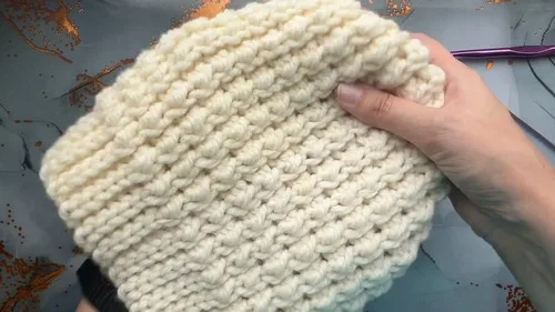 Easy ribbed beanie crochet pattern for a one-day make