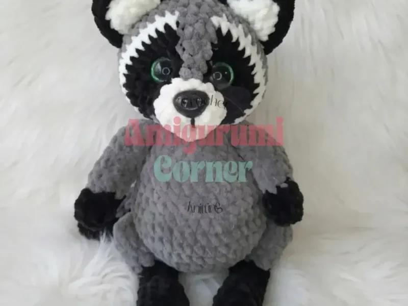 Fox, raccoon, and bunny amigurumi plushy pattern