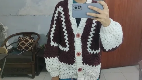 Granny hexagon cardigan pattern with ribbed cuffs