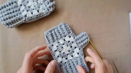 Granny square fingerless gloves to crochet in a weekend — photo 4