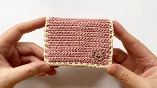 Mini crochet card holder pattern with pocket panels