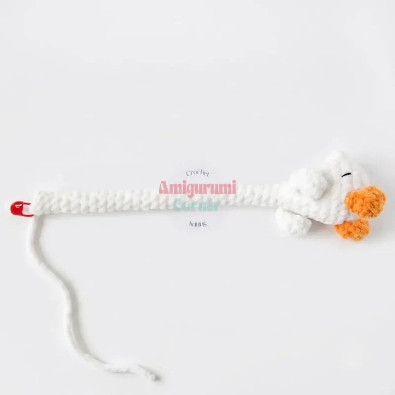 Tie-Neck Goose Amigurumi Worked in One Piece — photo 2