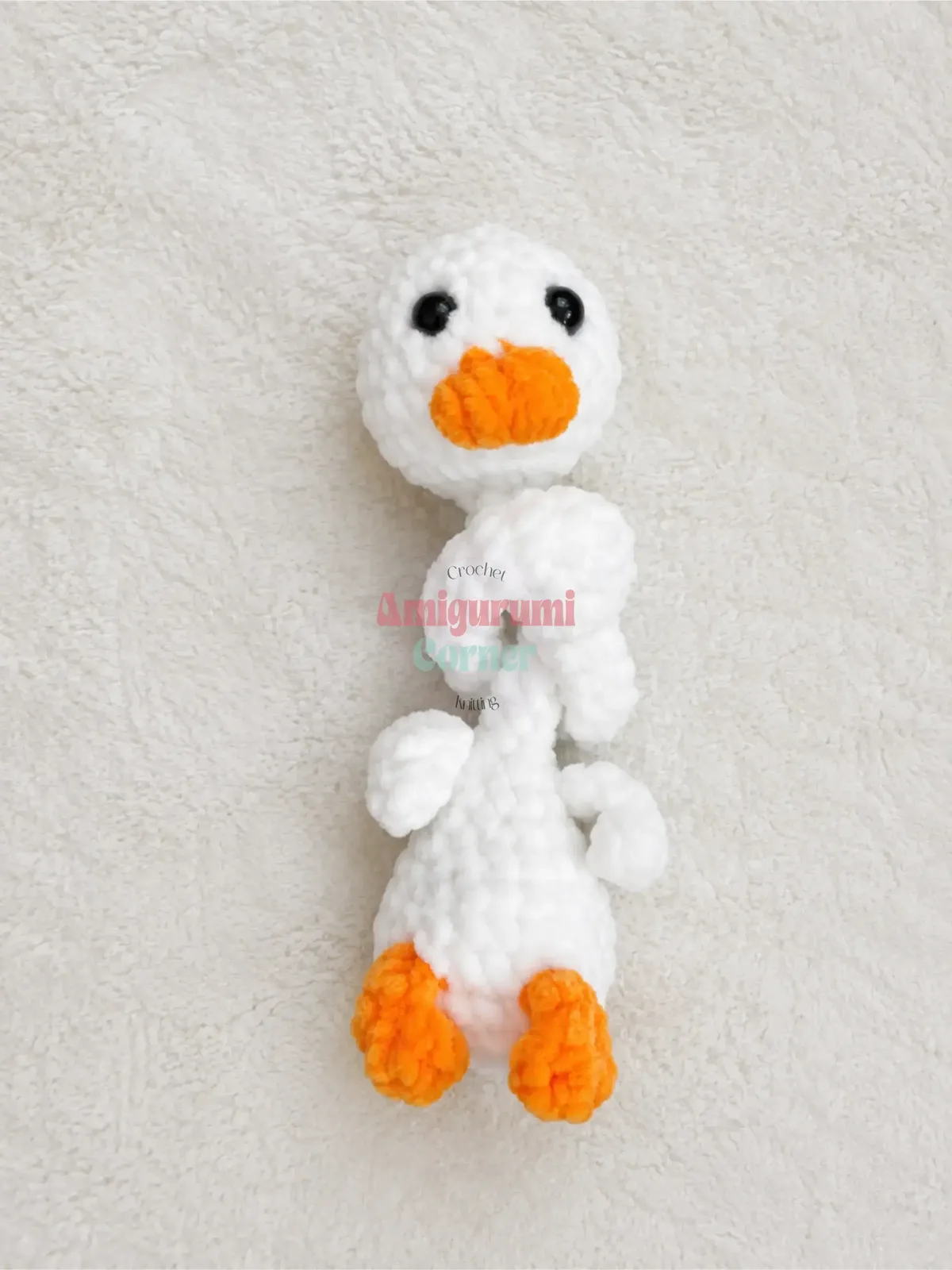 Tie-Neck Goose Amigurumi Worked in One Piece